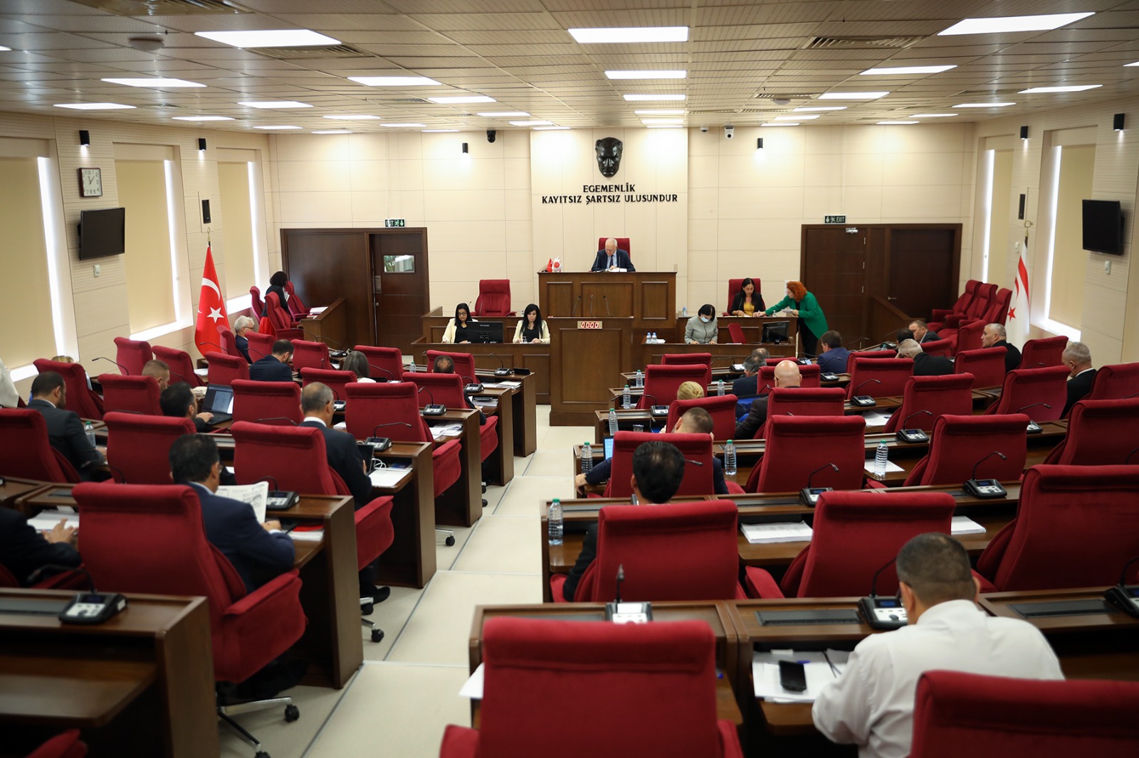 meclis-genel-kurulu80.jpg