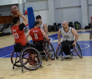 7e5185a6-24eb-4d23-b29d-de7a57a72702