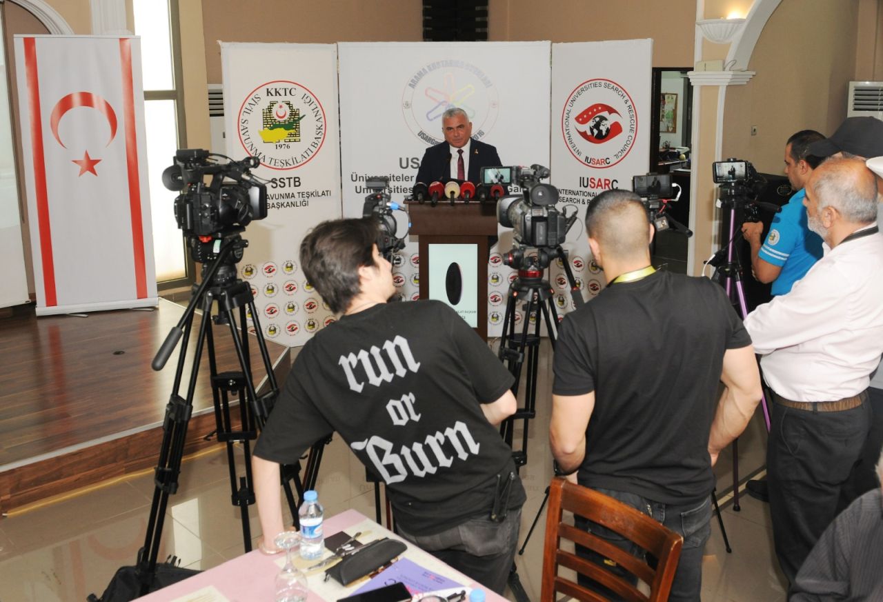 9e66a744-79d1-4d23-991a-725829ef3b71