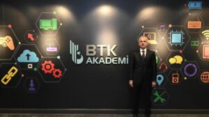 btk-akademi-2275018.jpg