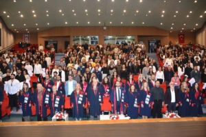 YDÜ, Diş Hekimliği Beyaz Önlük (1)