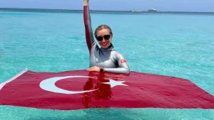 sahika-ercumen-dominikada-3-altin-madalya-kazandi