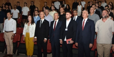 1756642283286Çalışma Bakanı (3)