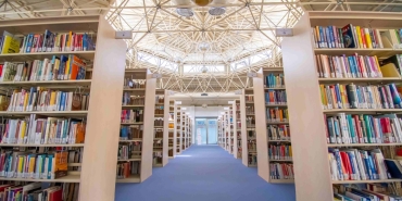 YDÜ Büyük Kütüphane (2)