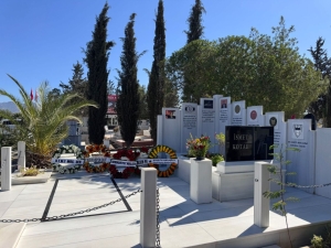 1757581892615kotak anma (3)