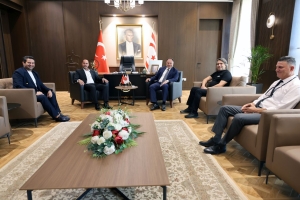 1758101122002ÖZTÜRKLER-FİLM EKİBİ2