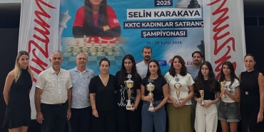 1759062428656selin 3