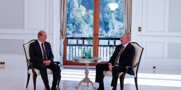 17597616963061000453496