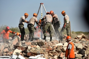 1761218029161Sivil Savunma İskelede Arama ve Kurtarma Tatbikatı yaptı-7-so