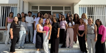 49e26f6f-0fc9-41c0-a79e-4c3049165562