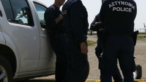 7222KUhnsEyO_rum-polisi