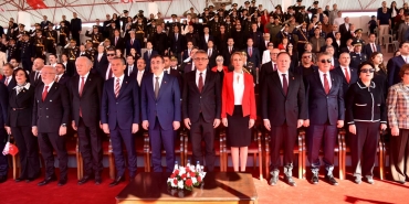 1763201775288Resmi Gecit Töreni-1-so