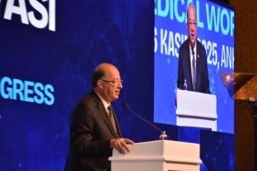 1764075859341Sağlık Bakanı Dinçyürek, 11. Türk Tıp Dünyası Kurultayı 8