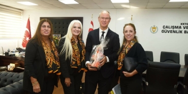 1764345179611Çalışma Bakanı (2)