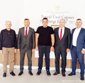 77c941f9-dd5e-4316-b6d4-401d1fef2540