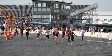 Ata_ya saygı Koşusu Yakın Doğu İlkokulu (12)