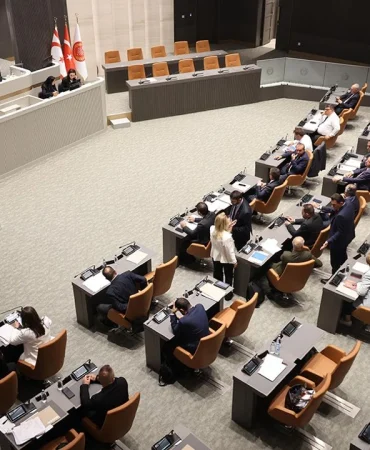 meclis-9.jpg