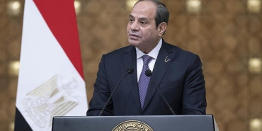 sisi-2275480.jpg