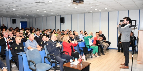 1765206106796E-TÜRK İŞARET DİLİ FARKINDALIK EĞİTİMİ (5)