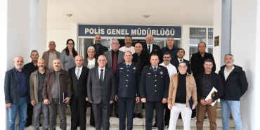 605583199_871555975612389_4762029489929193982_n