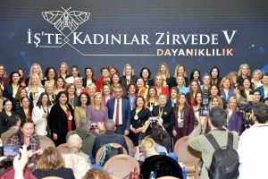 Cumhurbaşkanı Tufan Erhürman Kadınlar öne geçerse değişim geliyor demektir (8)