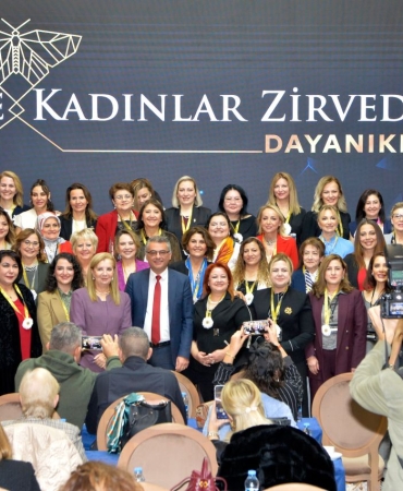 Cumhurbaşkanı Tufan Erhürman Kadınlar öne geçerse değişim geliyor demektir (8)