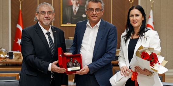 c8a86d54-ab69-4842-b1fa-351d4d8e61dd