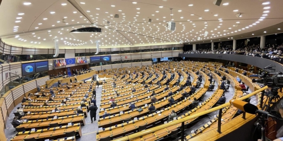 avrupa-parlamentosu-aa-1786143.jpg