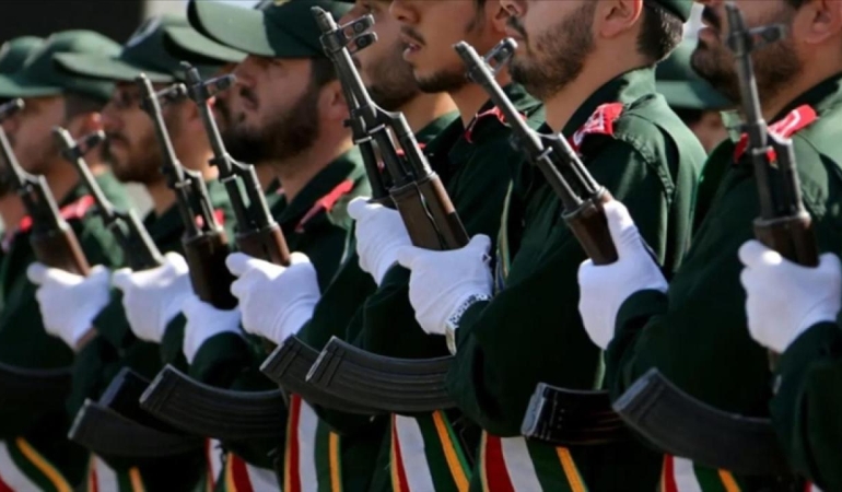 iran-devrim-muhafizlari-aa-2373444.jpg