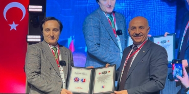 Yılın Gazetecisi Vatan Öz 03