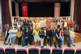 YDÜ Tiyatro Kulübü