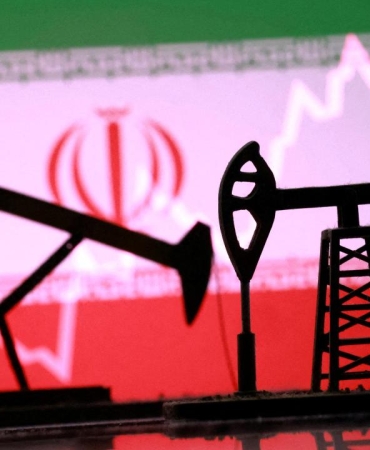 iran-petrol-reuters-2446545.jpg