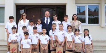 1776681849991Büyükelçi ziyaret AA (1)