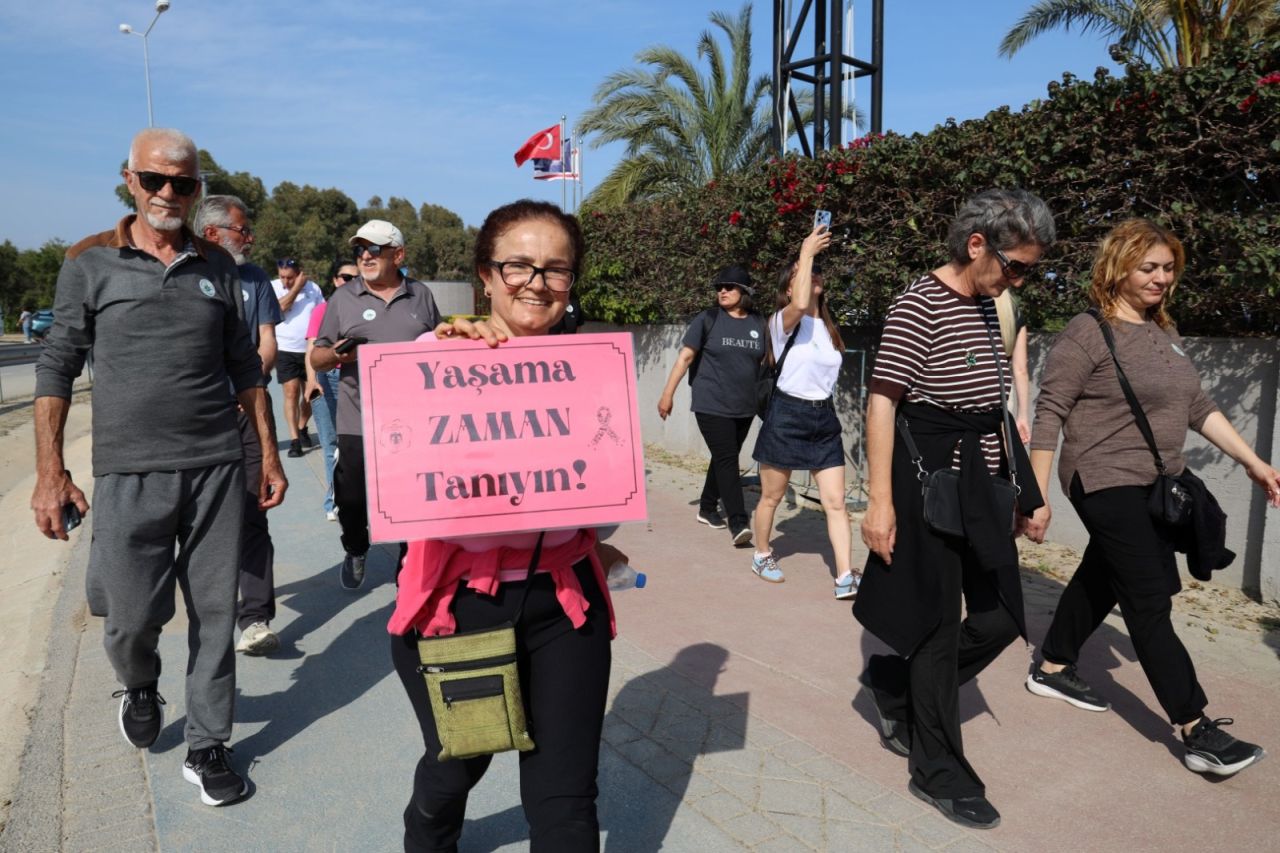 İskele’de Kansere Karşı Farkındalık Yürüyüşü Yoğun Katılımla Gerçekleşti