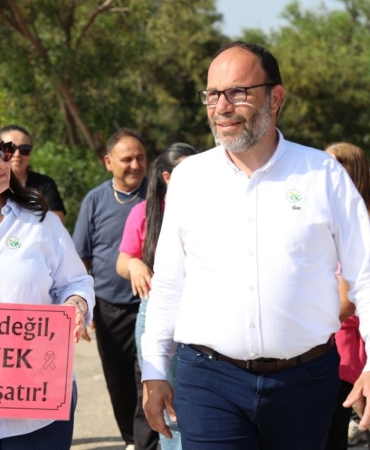 555c2646-bd7d-47f4-a075-6246f094ed4c