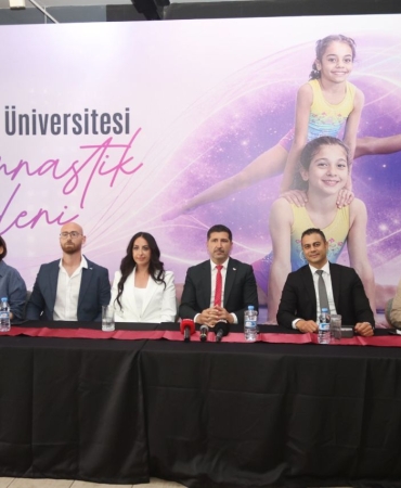 7298183f-7f69-484b-bb89-ff24572eaf33