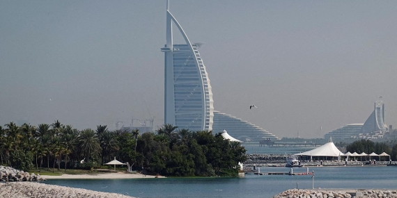 dubai-burj-al-arab-2454027.jpg