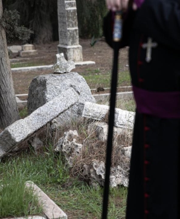 kudus-hristiyan-mezarligi-tahrip-aa-1973999.jpg