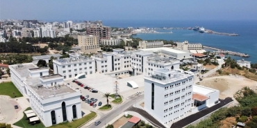 Girne_Üniversitesi
