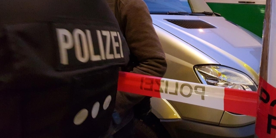 italya-polis-aa-1601079.jpg