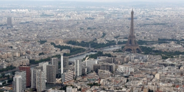 paris-reu-2032122.jpg