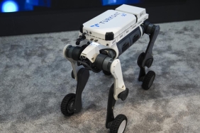 robotik-platform-2459216.jpg