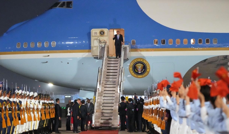 trmp-in-china-a-2460821.jpg