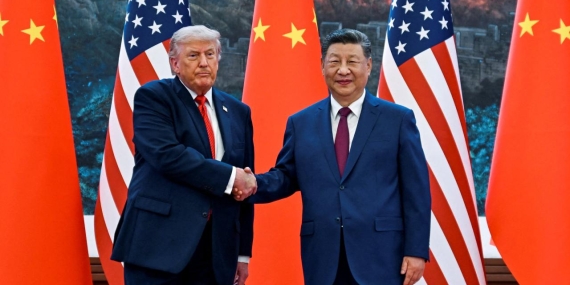 trump-si-reu-2460952.jpg