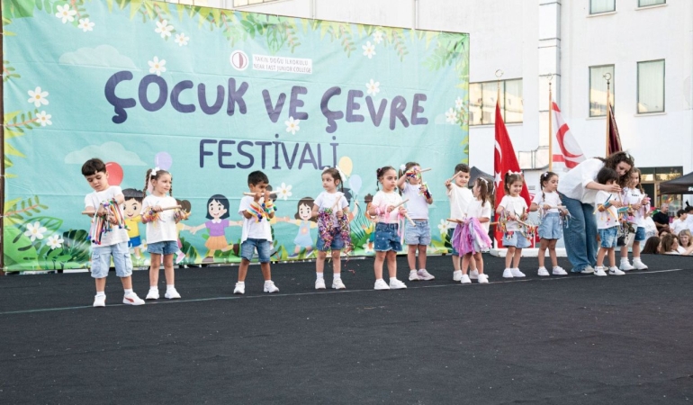 Yakın Doğu İlkokulu Çocuk ve Çevre Festival (1)