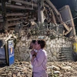 deprem-2471619.jpg