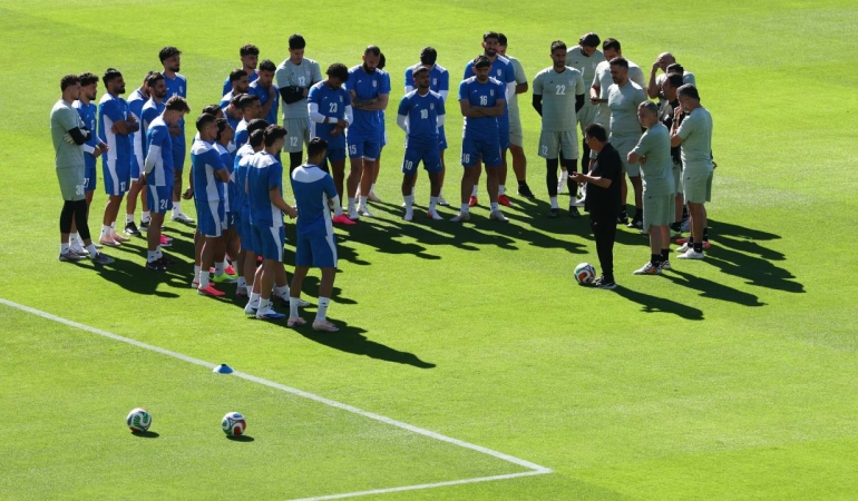 iran-futbol-takimi-reuters-2470417.jpg