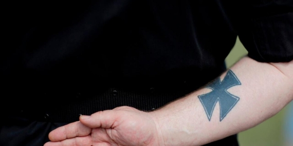 neo-nazi-asiri-sag-ap-1684980.jpg