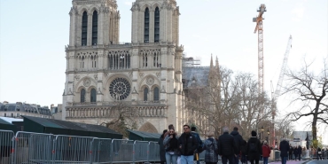 notre-dame-katedrali-aa-2311406.jpg