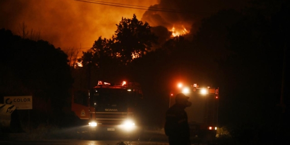 greece-fire-af-2473876.jpg